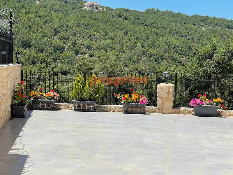 Villa For Sale In Mechmech Jbeil فيلا للبيع في مشمش جبيل CPJJA72 10