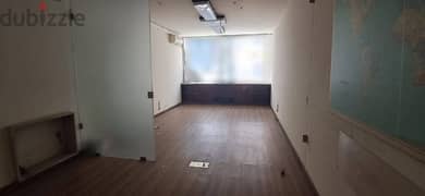 Office for rent in Mar Mikhael مكتب للإيجار في مار مخايل 0