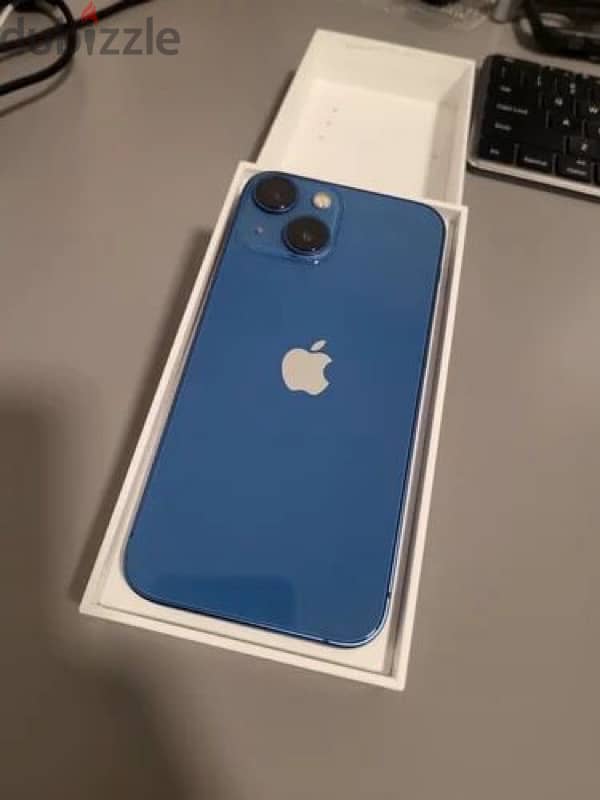 iPhone 13 very clean 1