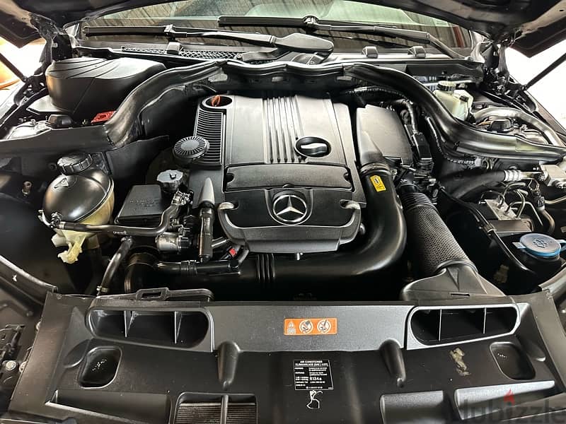 Mercedes-Benz C-Class 2012 coup 6