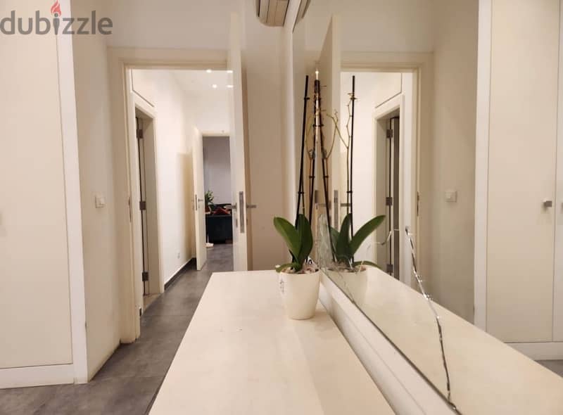 Fully Furnished Modern Apartment in Gemmayzeh in a PRIME location. 9