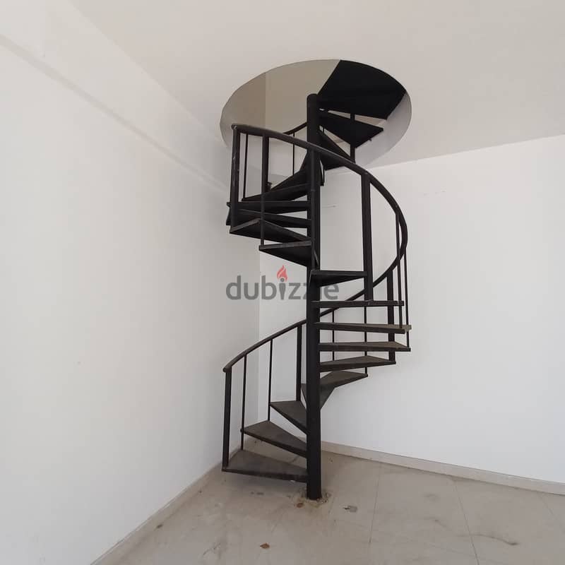 Shop in Amaret Chalhoub with mezanine for rent 0