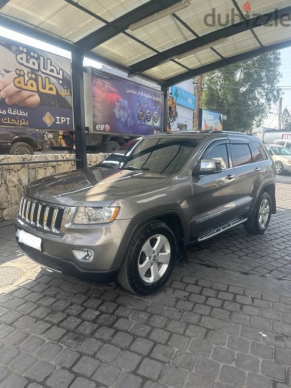 Jeep Grand Cherokee 2011 1