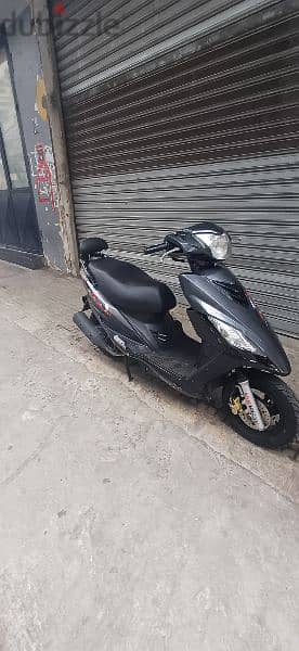 moto for sale very clean 1