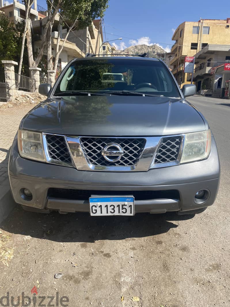 Nissan Pathfinder 2005 SE 2