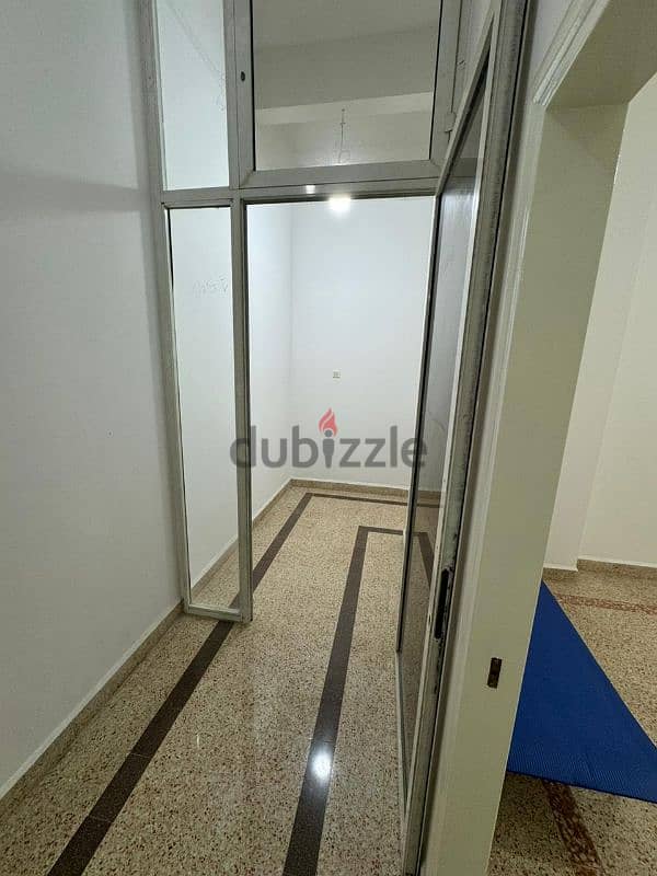 office for rent in Bourj Hammoud مكتب للايجار في برج حمود 18