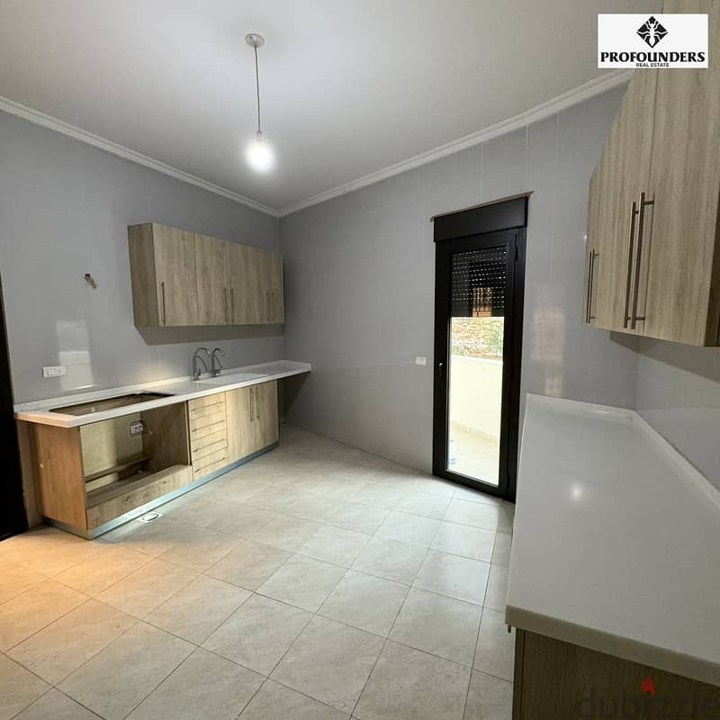 Apartment for Sale in Mar Chaaya شقة للبيع في مار شعيا 3