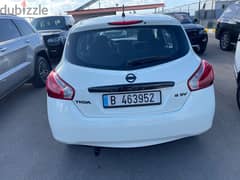 Nissan Tiida 2014 0