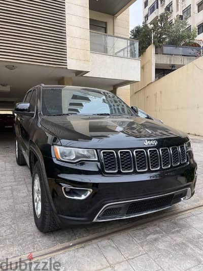 Jeep Grand Cherokee 2018 Laredo V6 Camera