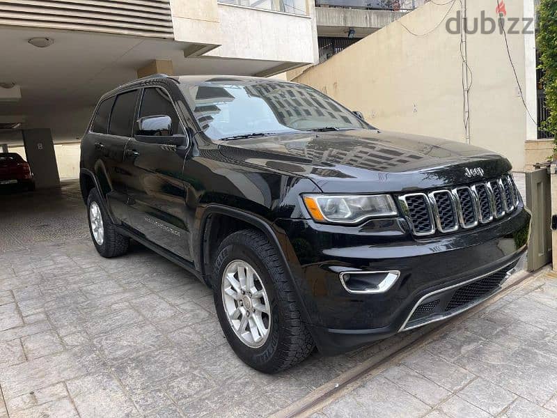 Jeep Grand Cherokee 2018 Laredo V6 Camera 1