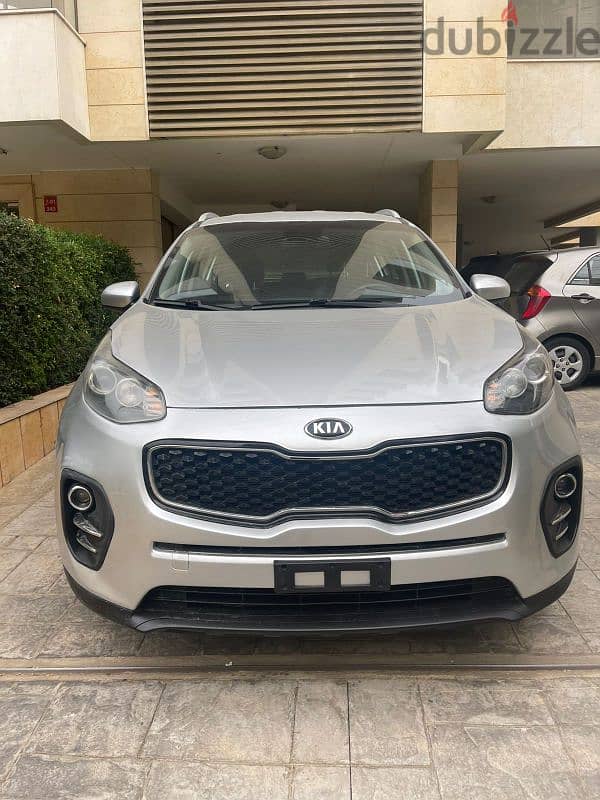 Kia Sportage 2017 silver 71000km 2