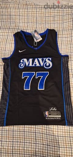 luka doncic jersey new in tag size 44 0