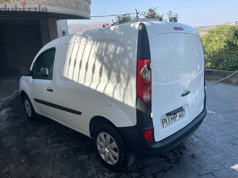 Renault Kangoo 2011 1