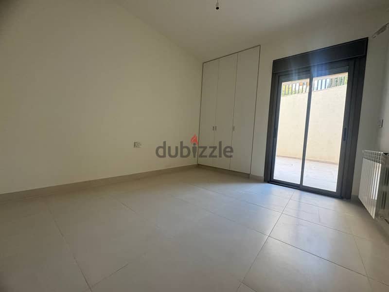 Mansourieh/ Apartment for Sale Clean Title Deed - المنصورية /شقة للبيع 4