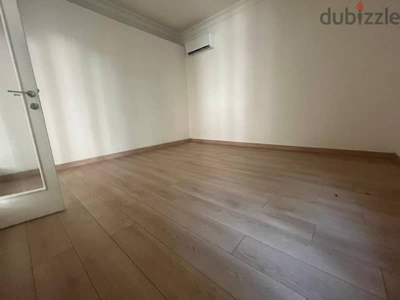 Apartment for sale in badaro شقة للبيع في بدارو 9