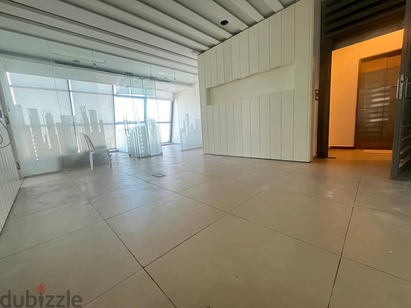 Office for Sale in Badaro مكتب واسع للبيع في بدارو 4