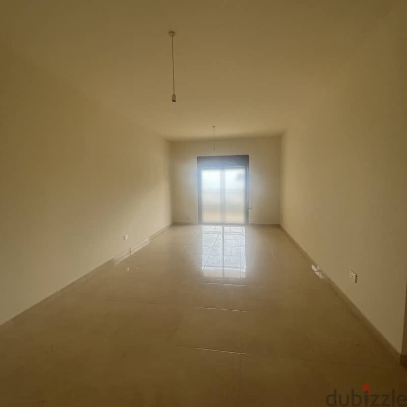 Apartment for sale in Mazraat Yachouh شقة للبيع في مزرعة يشوع 1