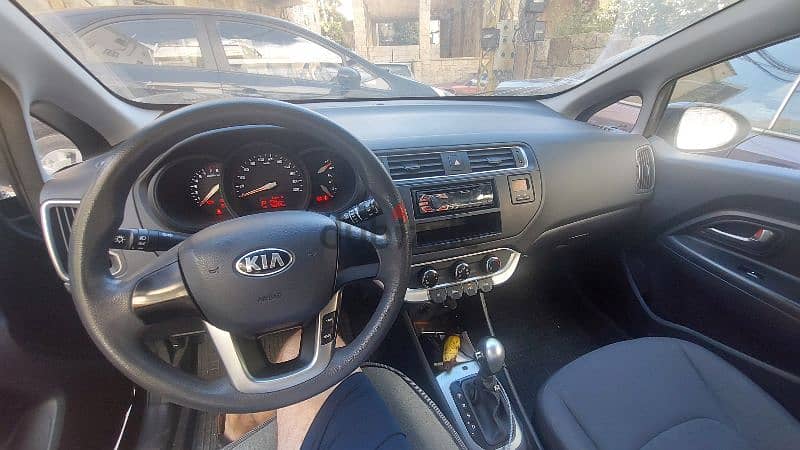 Kia Rio 2016 5