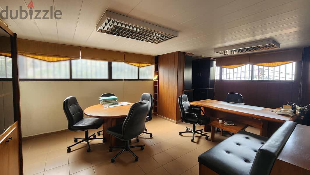 Office for rent in Louaizeh مكتب للإيجار في اللويزة 0