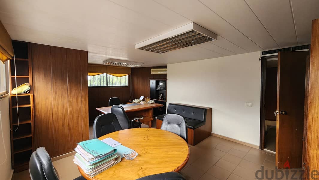 Office for rent in Louaizeh مكتب للإيجار في اللويزة 7