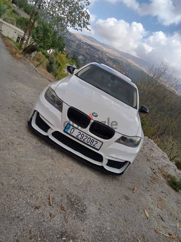 BMW 3-Series 2009 1