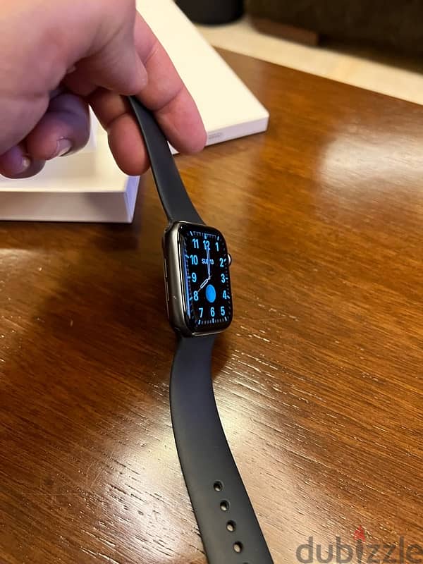 Apple Watch series 6, 44mm 1