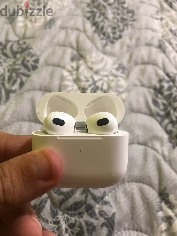 airpods 2 best quality for the lowest price delivery available 2