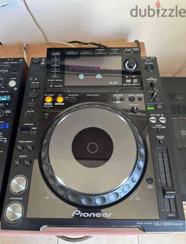 Pioneer CDJ-2000 nexus & DJM-750MK2 Used in Good Condition 2