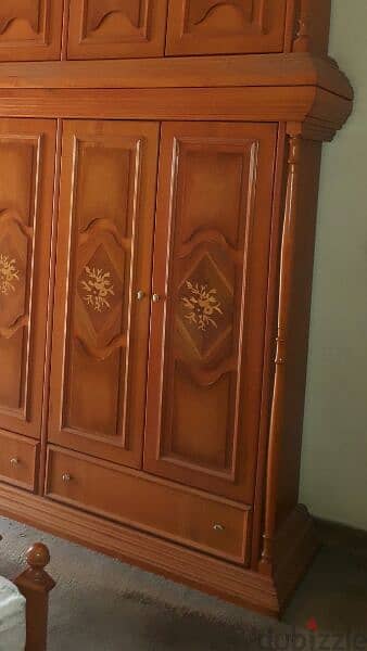 ANTIQUE BEDROOM HAND MADE WOOD 8