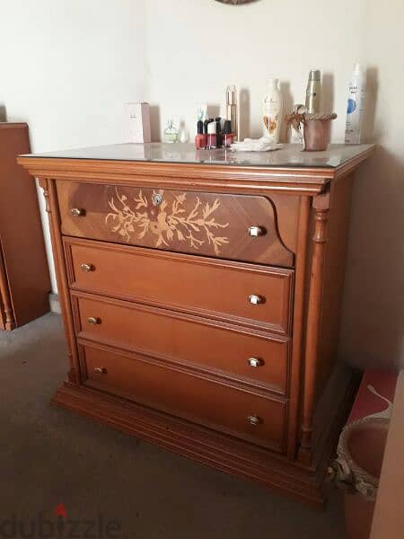 ANTIQUE BEDROOM HAND MADE WOOD 14