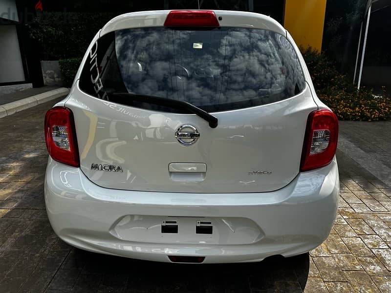 Nissan Micra 2019 4