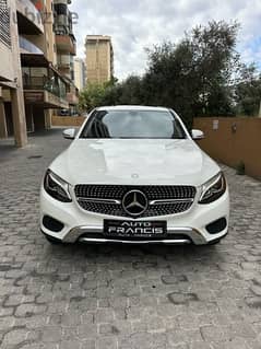 Mercedes GLC 300 coupe 4matic 2017 white on black (clean carfax) 0