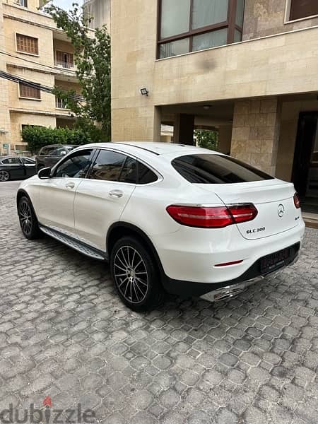 Mercedes GLC 300 coupe 4matic 2017 white on black (clean carfax) 3