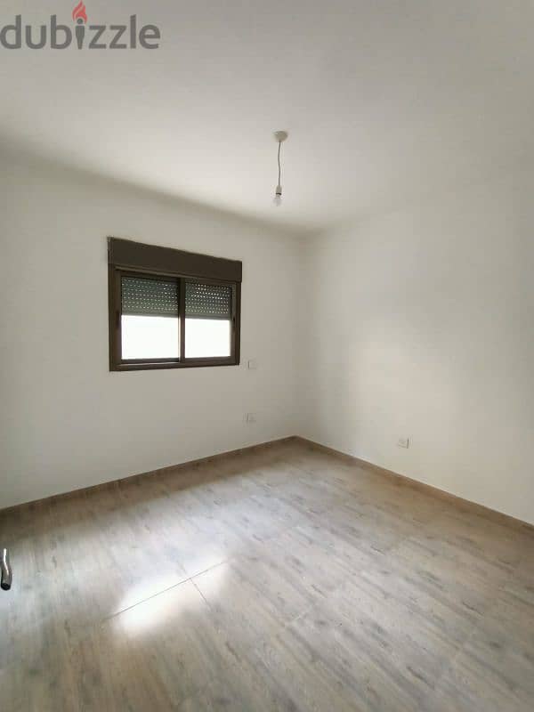 Hot deal! 260sqm apartment for sale in Mansourieh 4