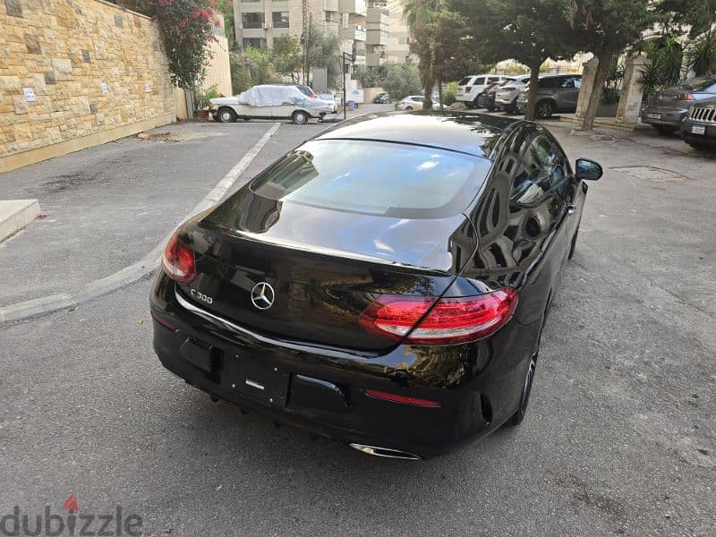 Mercedes-Benz C-Class 2018 14