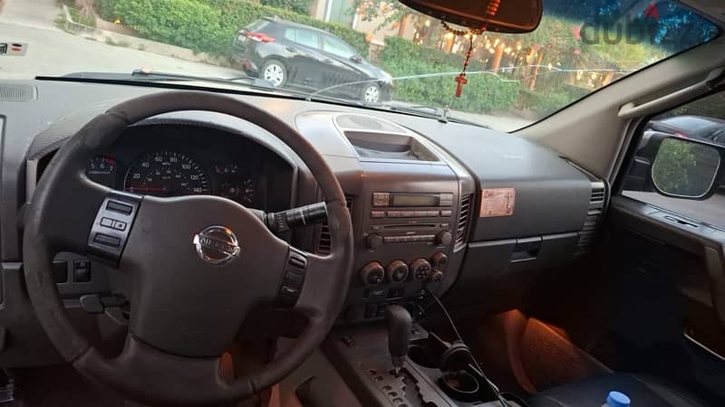 Nissan Armada 2005 2