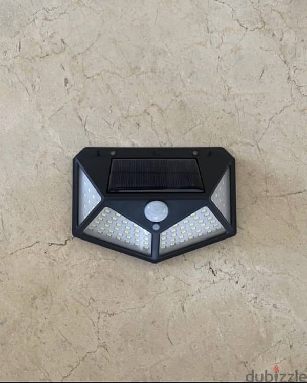 Outdoor solar lamp 0