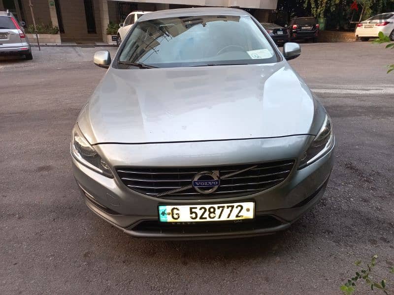 Volvo S60 2015 1