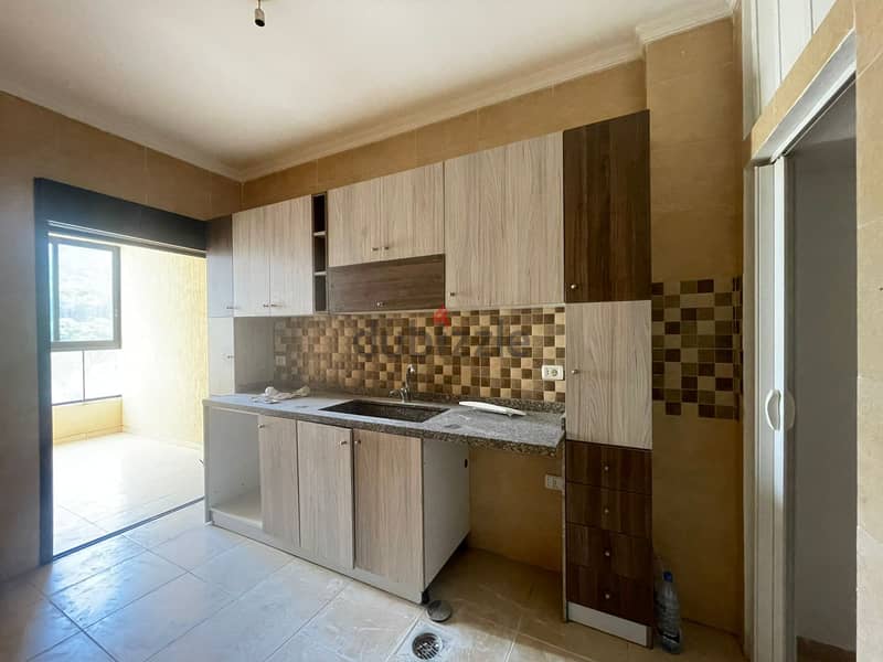 Konnabet Baabdat | Brand New 150m² Apartment | 4 Balconies | Open View 5