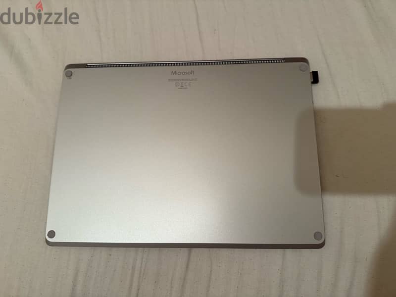 microsoft surface 3  (256gb/8gr) 2