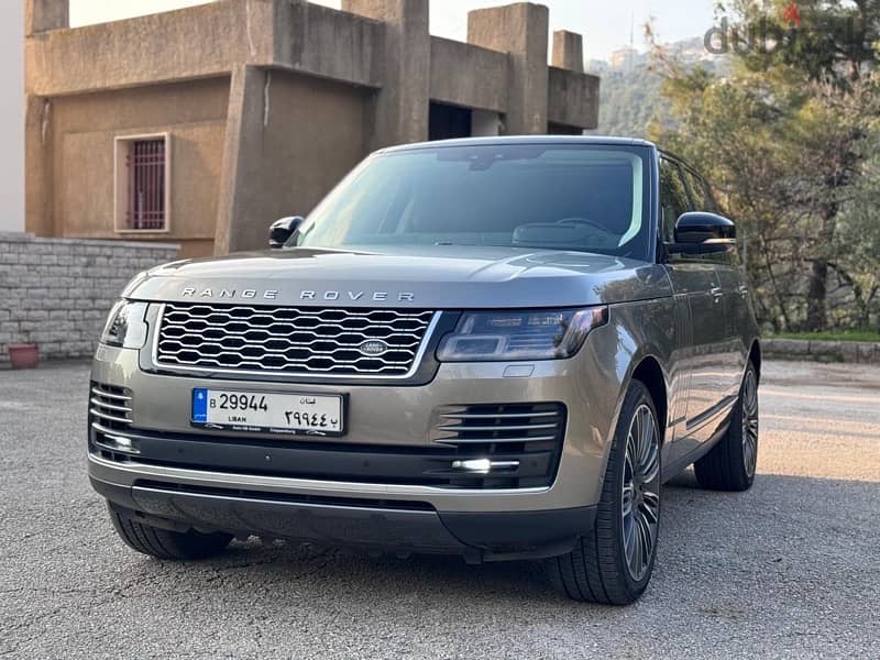 Land Rover Vogue 2018 1