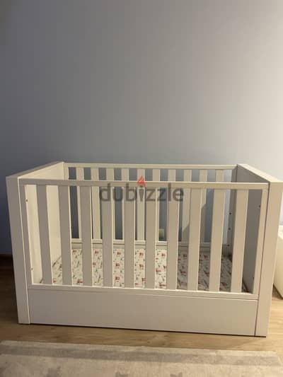 Baby crib