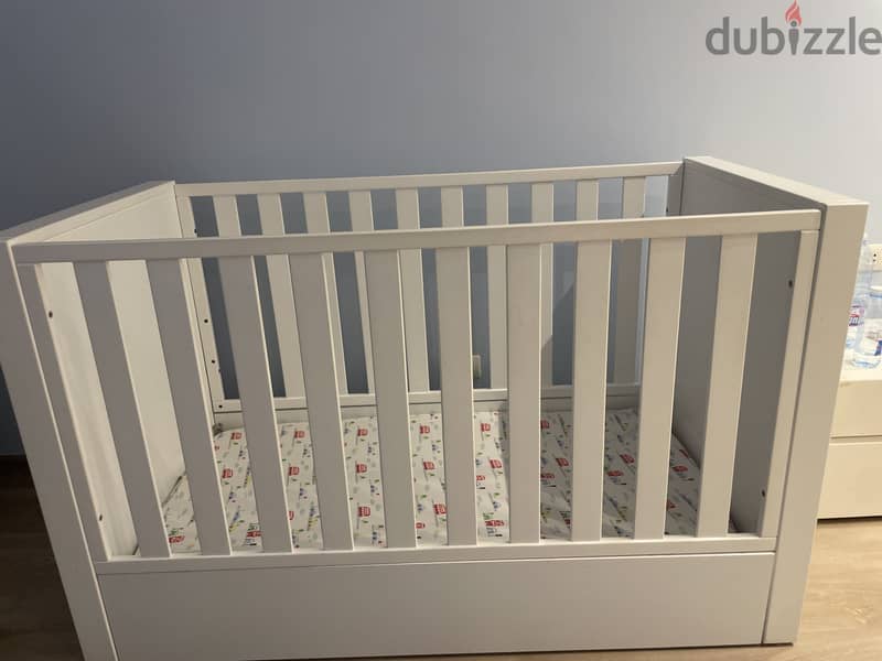 Baby crib 1