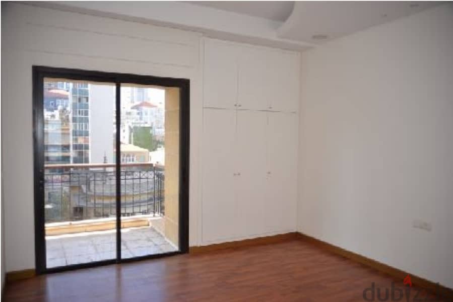 Apartment for sale in Pasteur next to Sursock 5