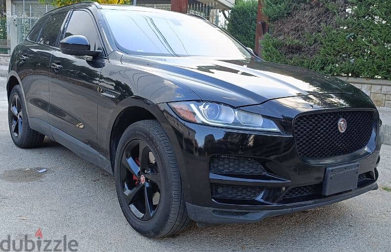 Jaguar F-Pace 2017 black 1