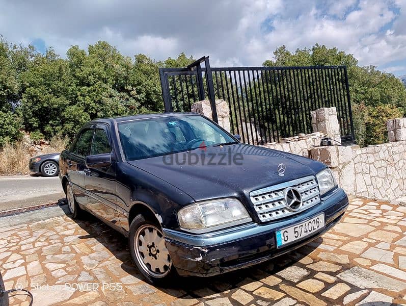 Mercedes-Benz 240/260/280 1996 2