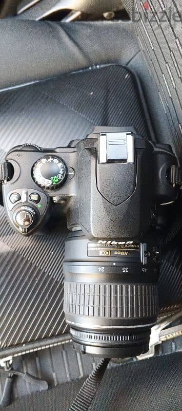 Nikon D40 1