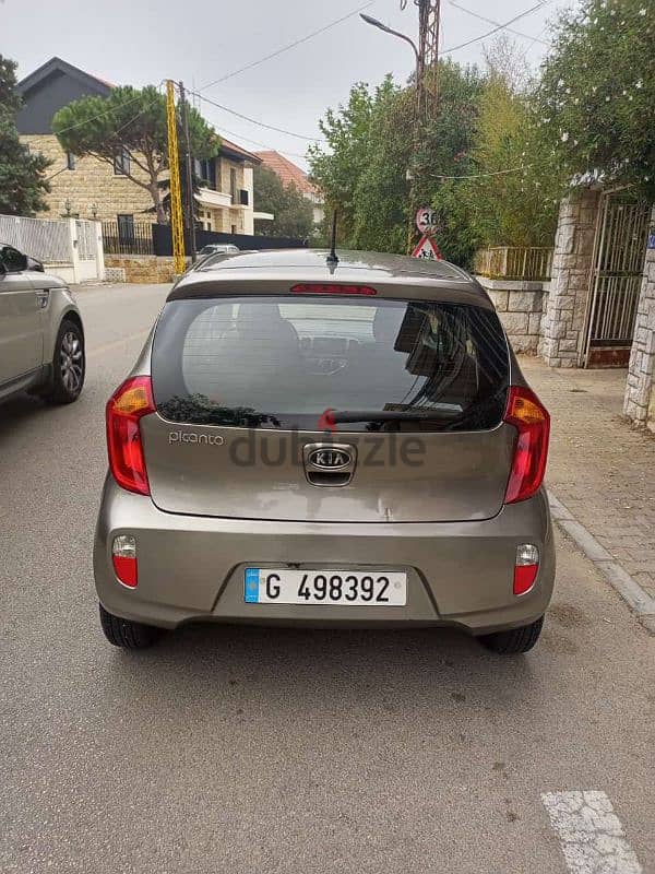 Kia Picanto 2012 3