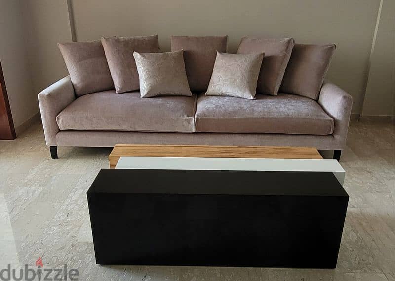 Stylish Living Room Set - 2 Italian Couches & Coffee Table 0