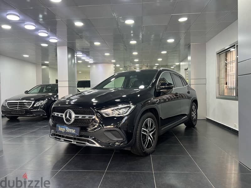 Mercedes-Benz GLA-Class 2023 3